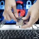 Мобильные операторы продолжают размещать рекламу на заблокированных Роскомнадзором сайтах Мобильные операторы продолжают размещать рекламу на заблокированных Роскомнадзором сайтах